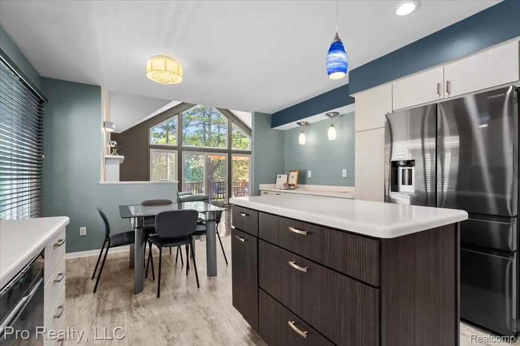 45317 Stonehedge Drive Plymouth Charter Township MI 48170