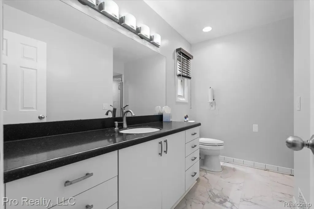 45317 Stonehedge Drive Plymouth Charter Township MI 48170