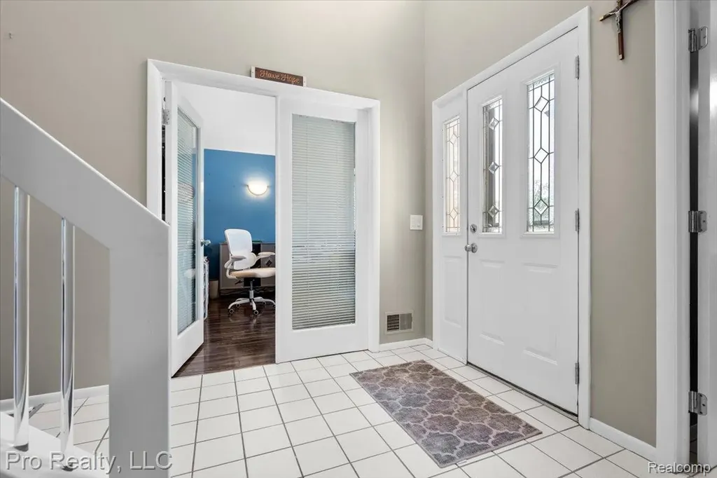 45317 Stonehedge Drive Plymouth Charter Township MI 48170