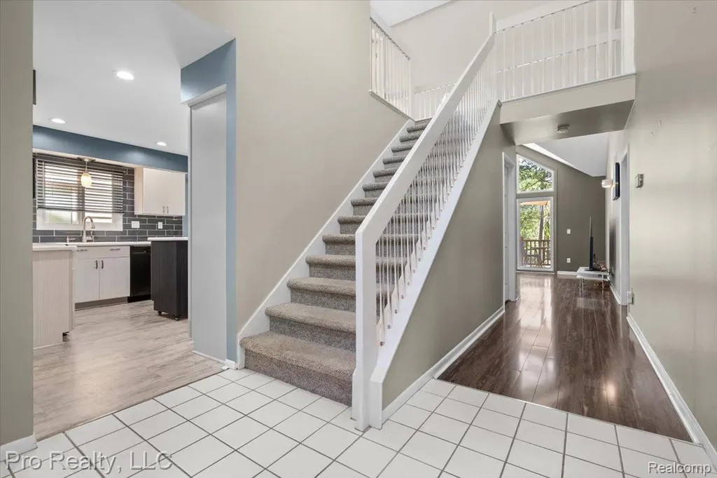 45317 Stonehedge Drive Plymouth Charter Township MI 48170
