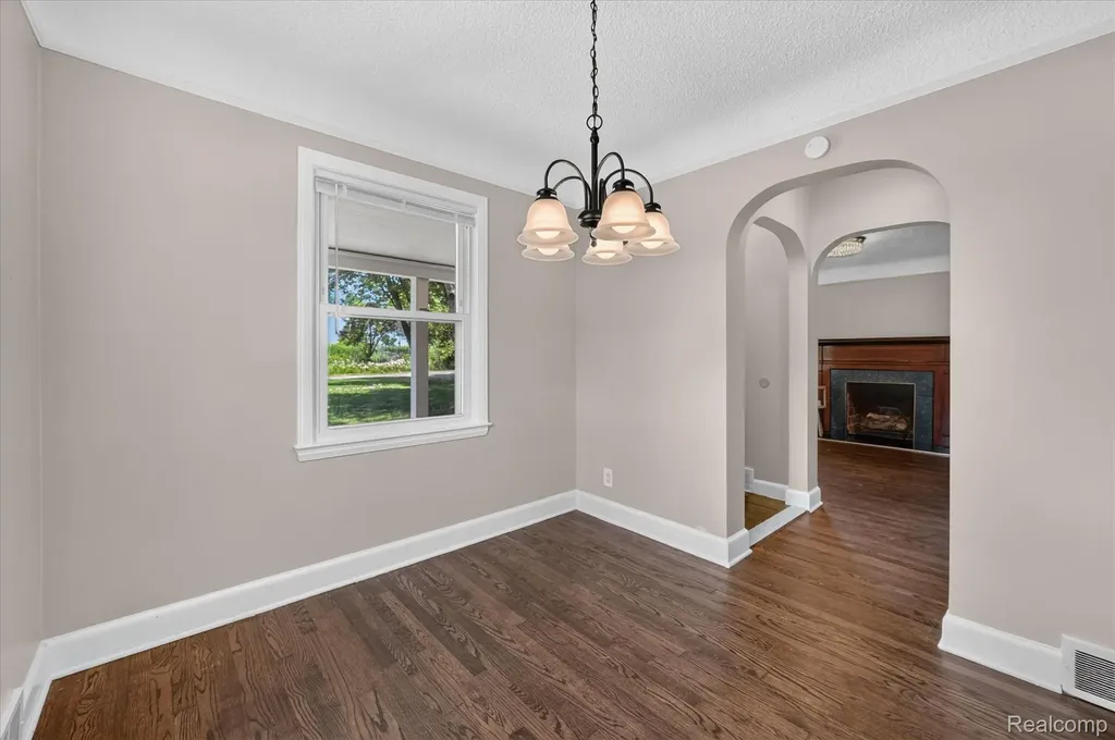 29508 Old North River Road Harrison Charter Township MI 48045