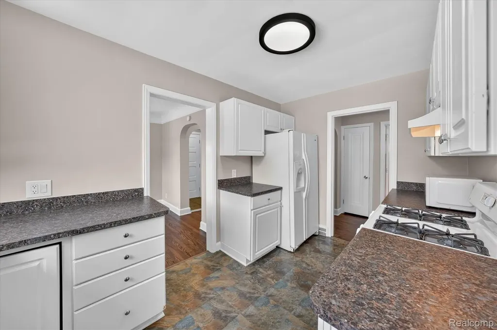 29508 Old North River Road Harrison Charter Township MI 48045