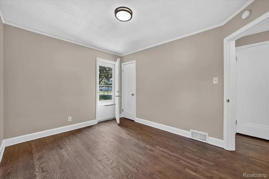 29508 Old North River Road Harrison Charter Township MI 48045
