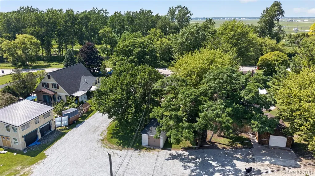 29508 Old North River Road Harrison Charter Township MI 48045