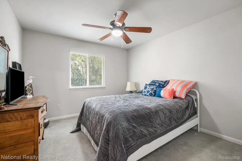 8019 Springdale Drive White Lake Charter Township MI 48386