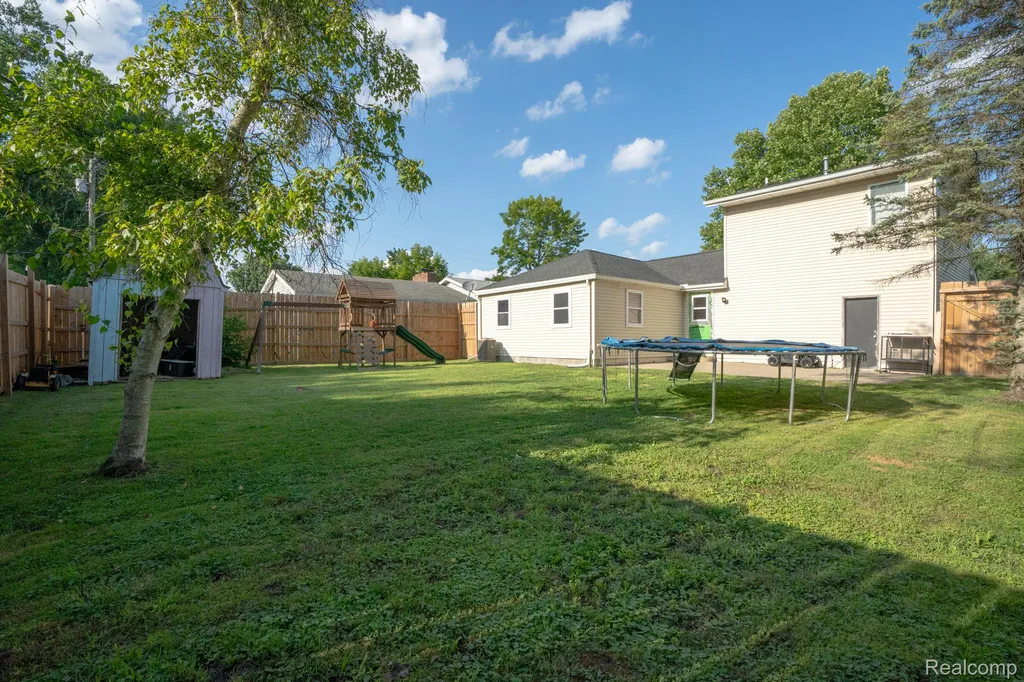 108 Carolina Avenue Marysville City MI 48040