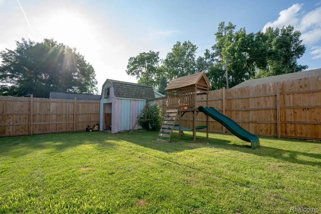 108 Carolina Avenue Marysville City MI 48040