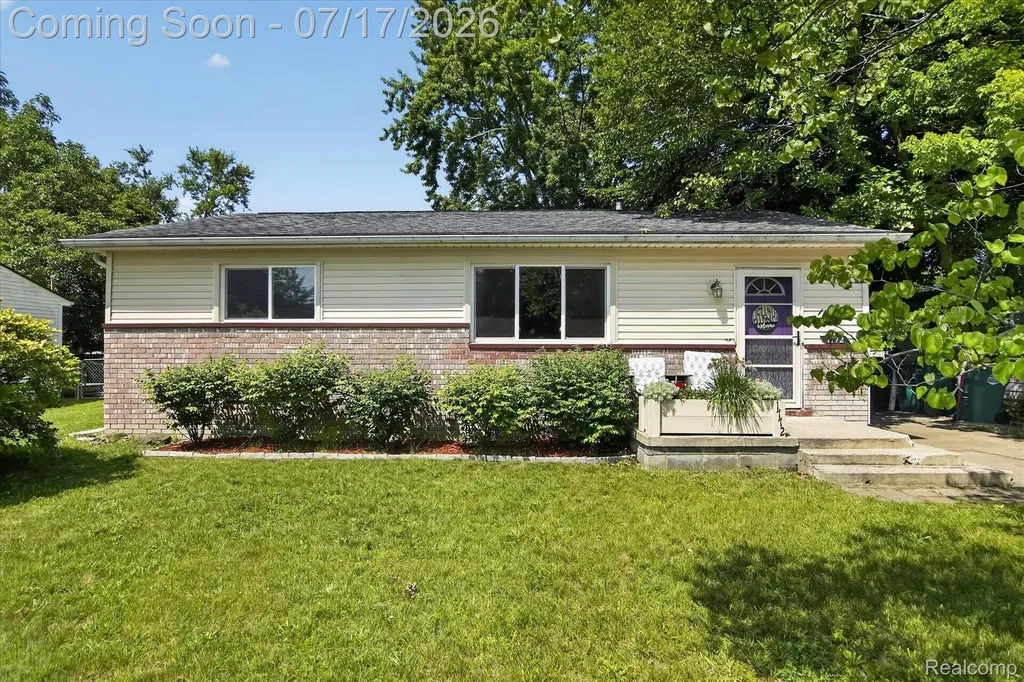 1772 Emerson Avenue Ypsilanti Charter Township MI 48198