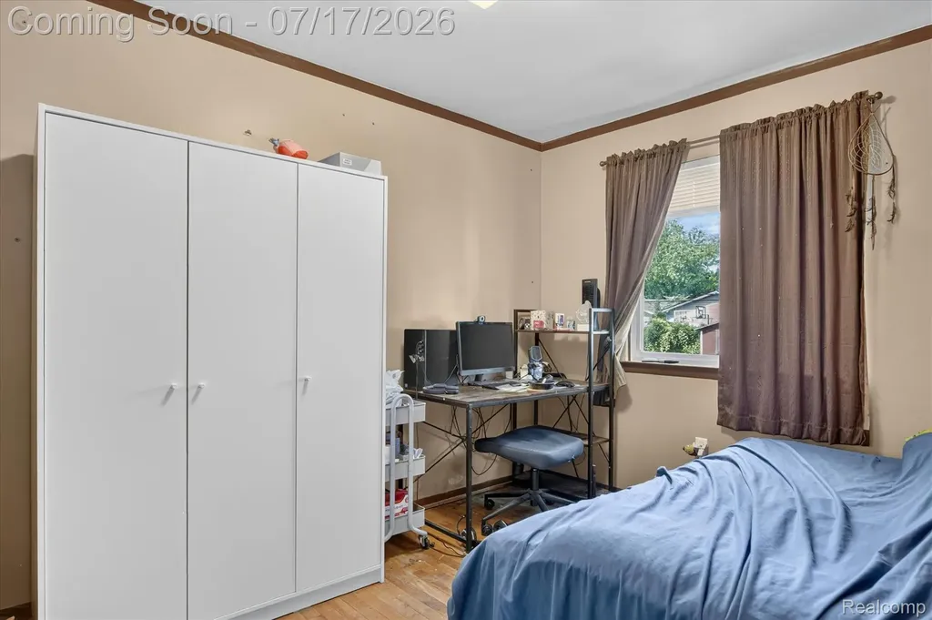 1772 Emerson Avenue Ypsilanti Charter Township MI 48198