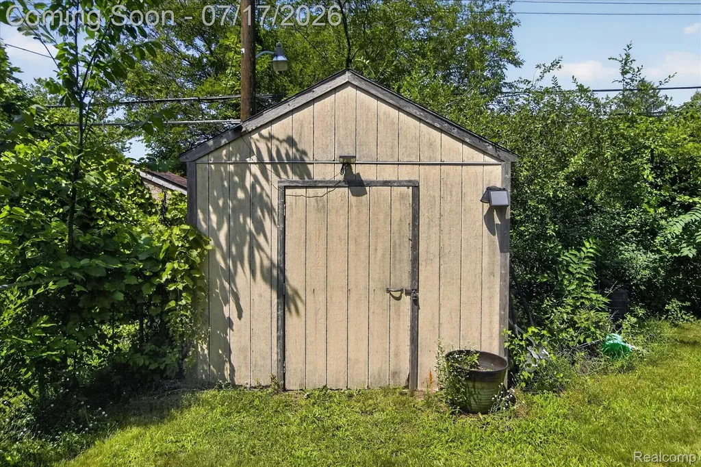 1772 Emerson Avenue Ypsilanti Charter Township MI 48198