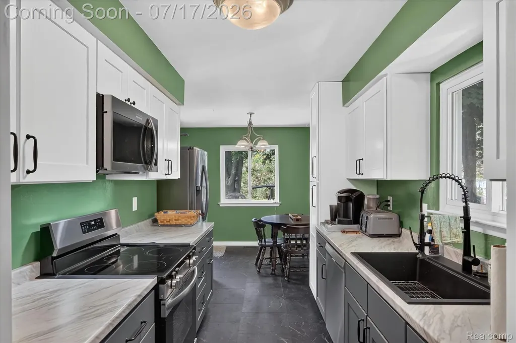 1772 Emerson Avenue Ypsilanti Charter Township MI 48198
