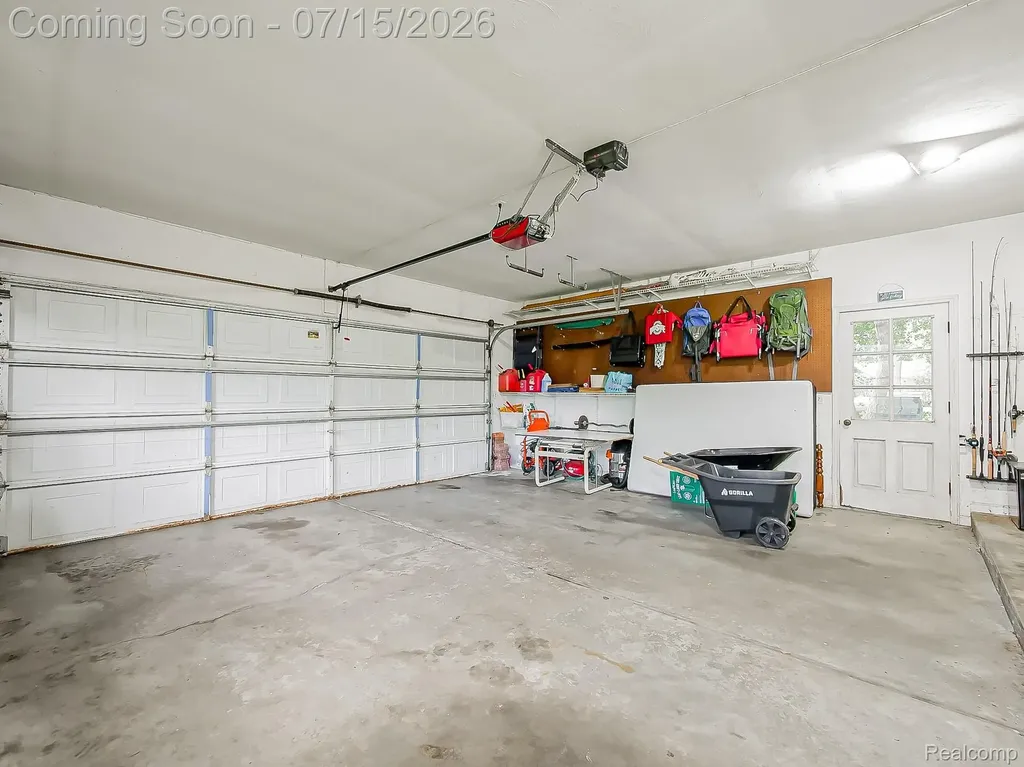6730 Meadowlake Road Bloomfield Hills City MI 48301