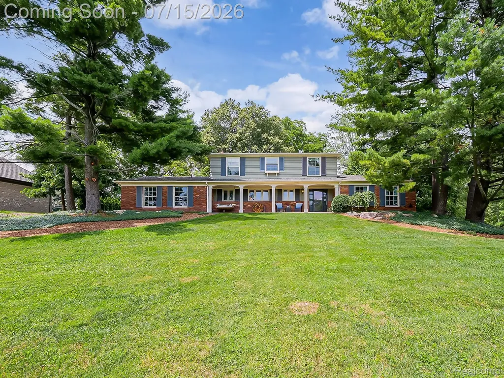 6730 Meadowlake Road Bloomfield Hills City MI 48301