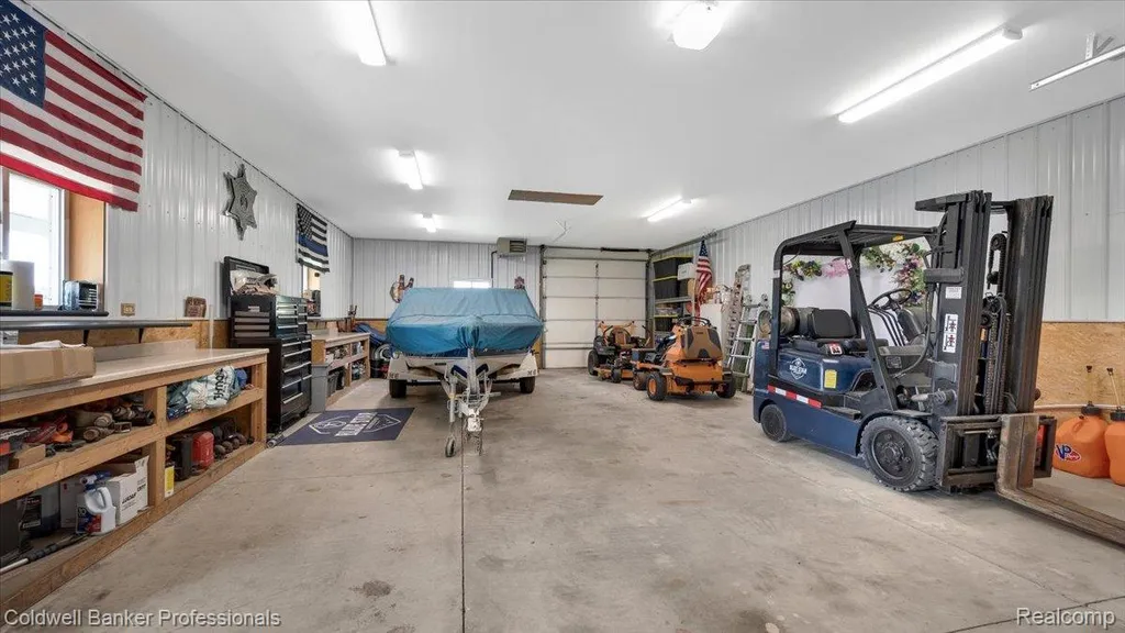 5554 Sandy Lane Oregon Township MI 48421
