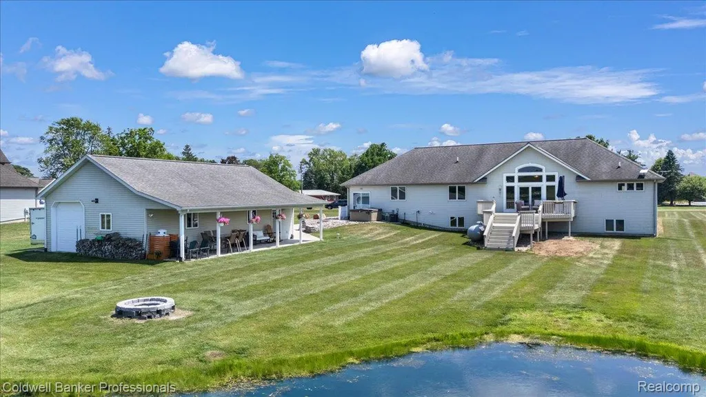 5554 Sandy Lane Oregon Township MI 48421