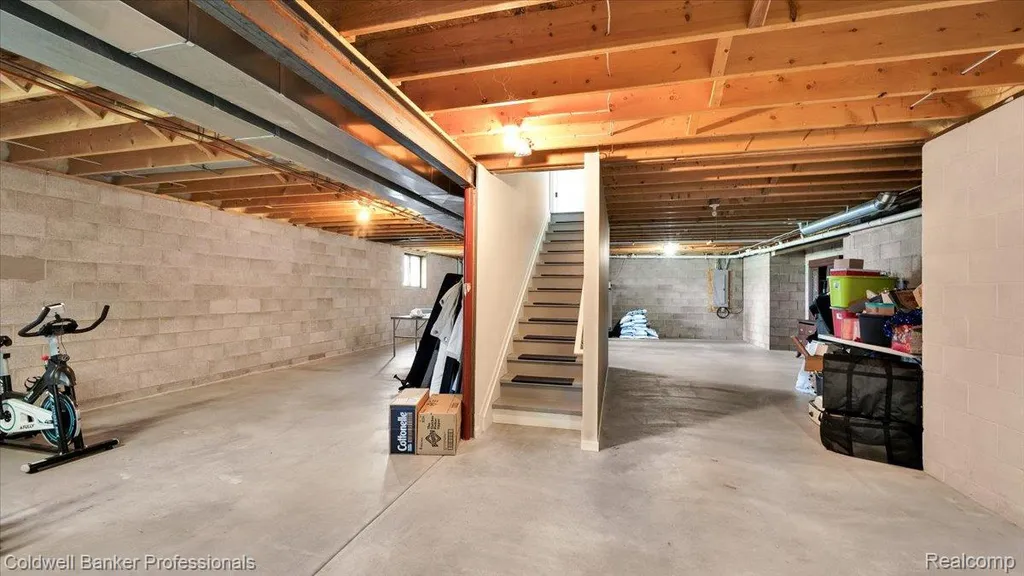5554 Sandy Lane Oregon Township MI 48421