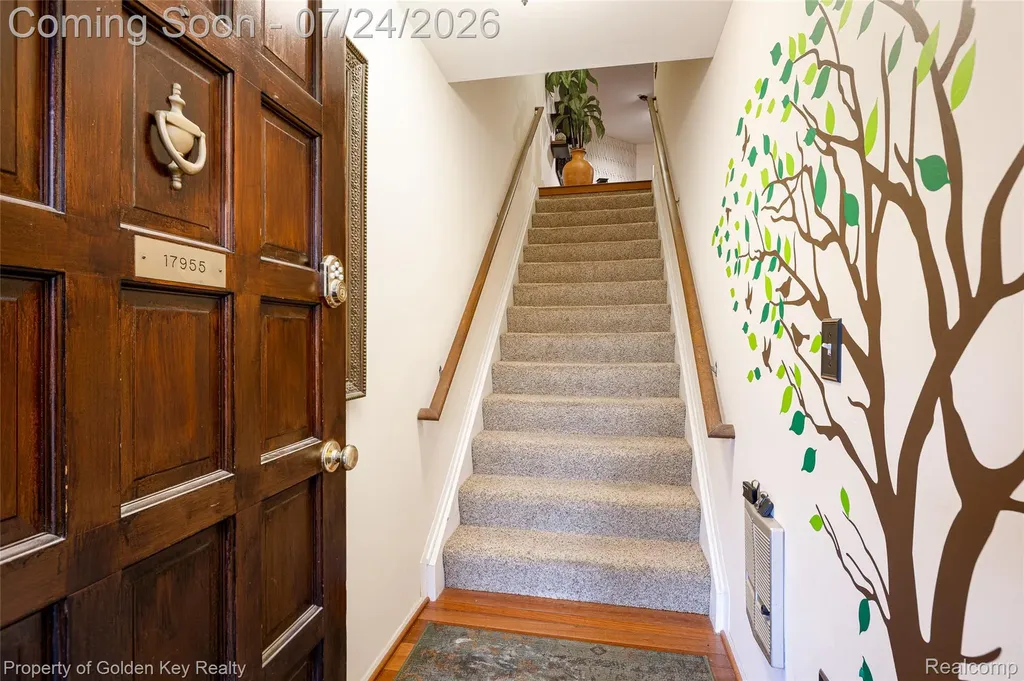 17955 University Park Drive Livonia City MI 48152