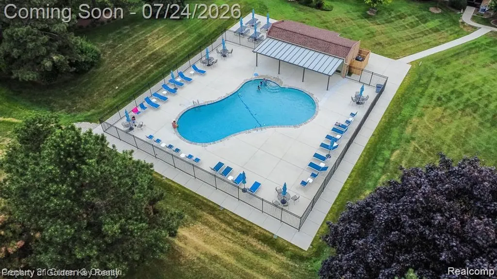 17955 University Park Drive Livonia City MI 48152