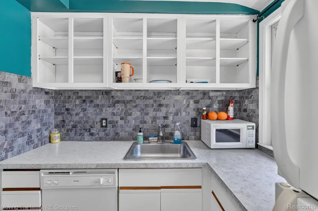 2655 Whitewood Street Ann Arbor City MI 48104