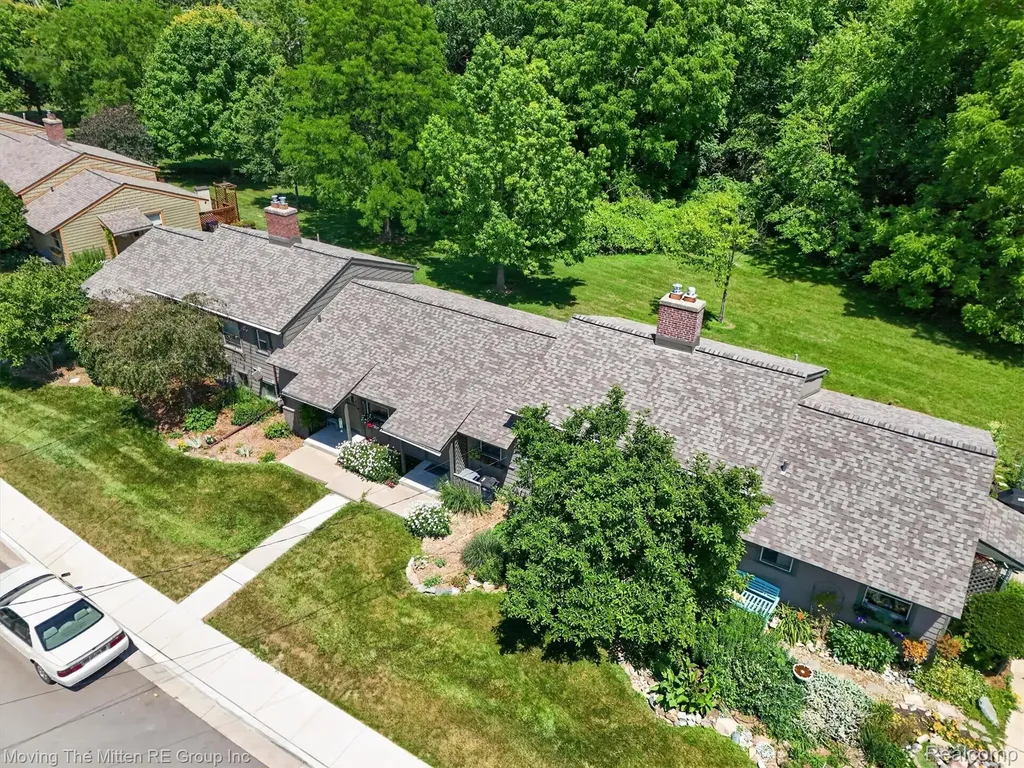 2655 Whitewood Street Ann Arbor City MI 48104
