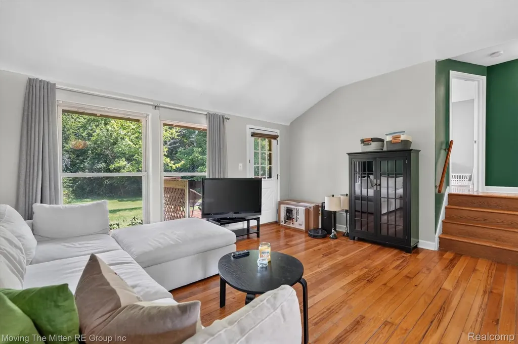 2655 Whitewood Street Ann Arbor City MI 48104