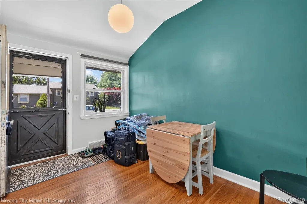2655 Whitewood Street Ann Arbor City MI 48104