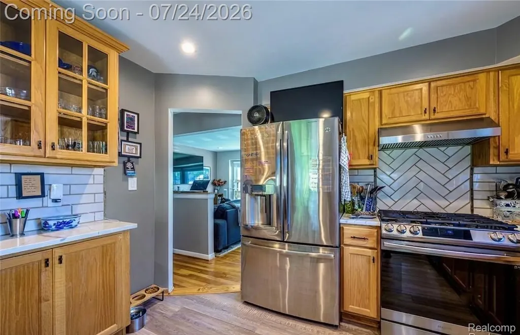 Warren City MI 48092