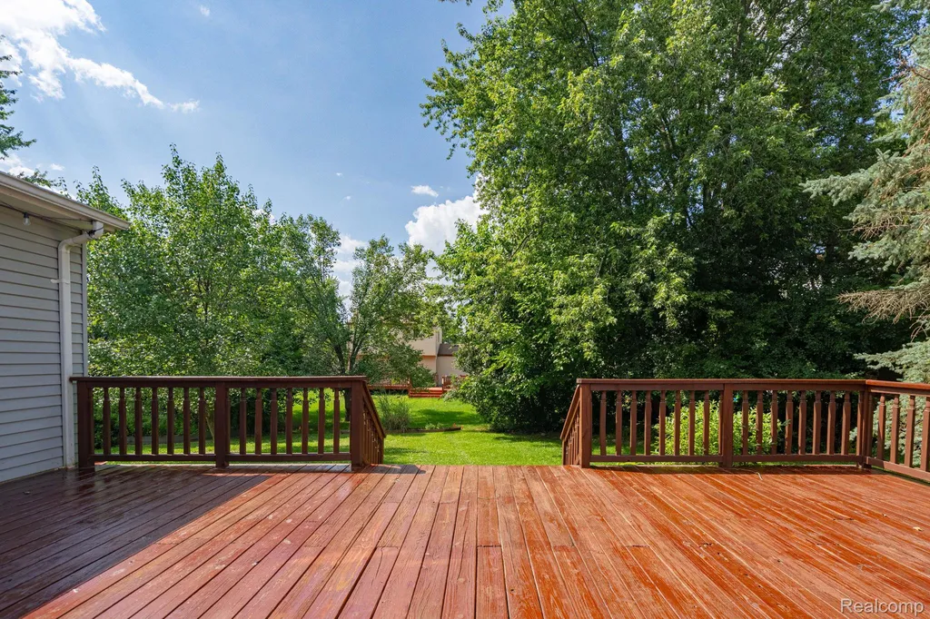 1642 Dancer Drive Rochester Hills City MI 48307