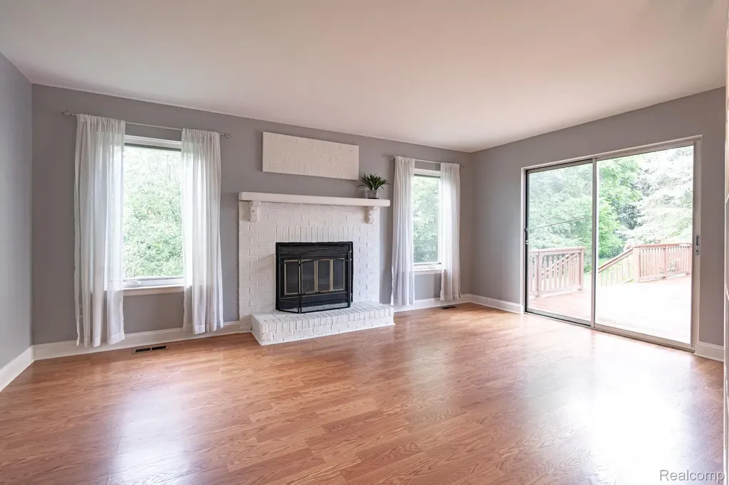 1642 Dancer Drive Rochester Hills City MI 48307