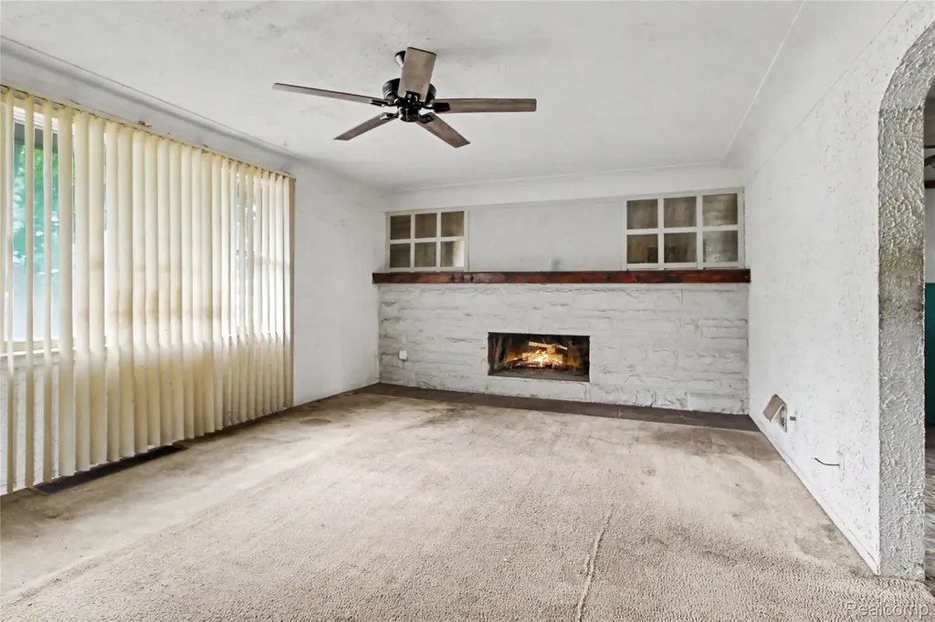 1809 N Walton Street Westland City MI 48185
