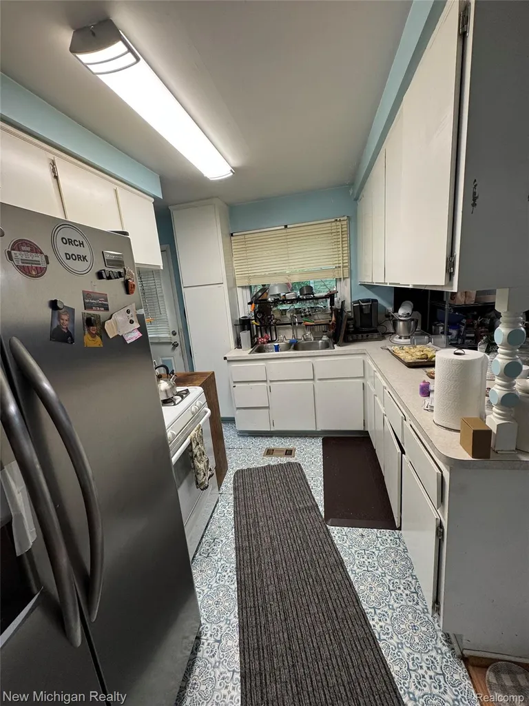 870 Farnsworth Road White Lake Charter Township MI 48386