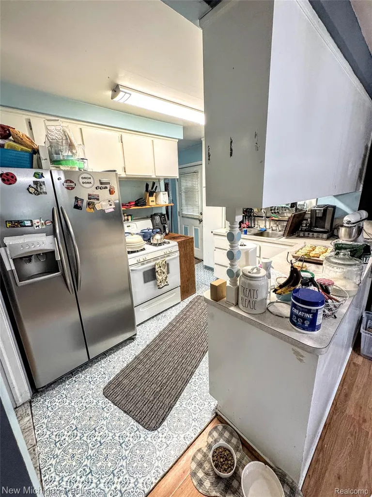 870 Farnsworth Road White Lake Charter Township MI 48386