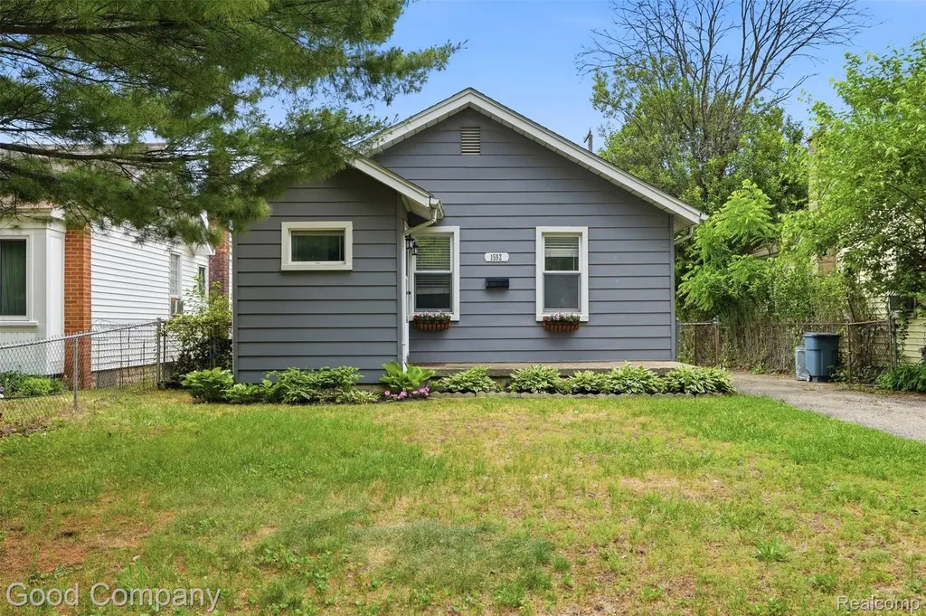 1592 Shevlin Street Ferndale City MI 48220
