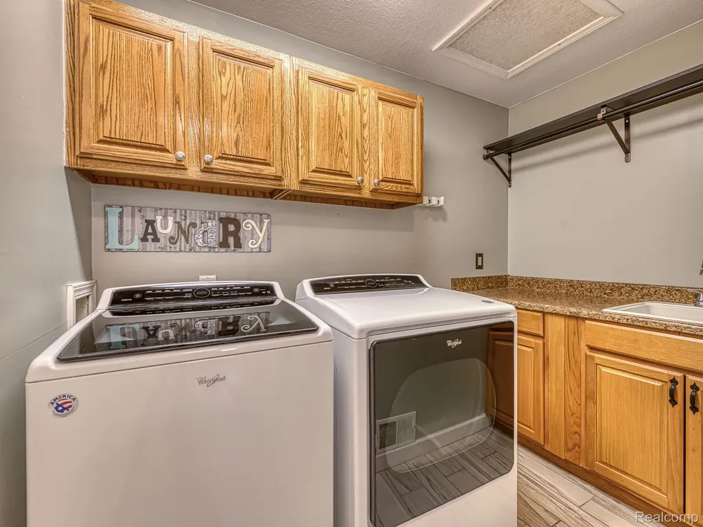 7507 Wadding Drive Cambridge Township MI 49265