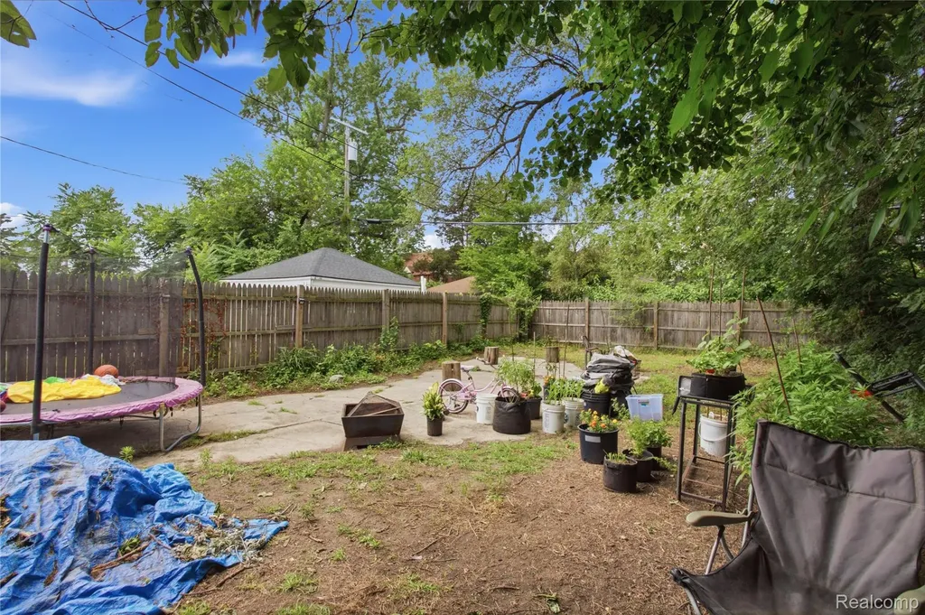 18625 Northlawn Street Detroit City MI 48221