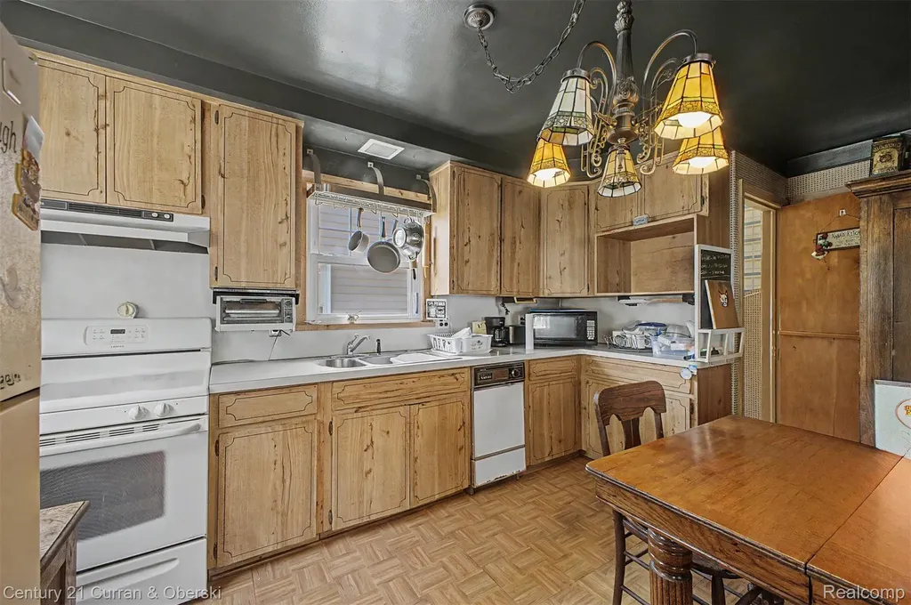 15979 Norborne Redford Charter Township MI 48239