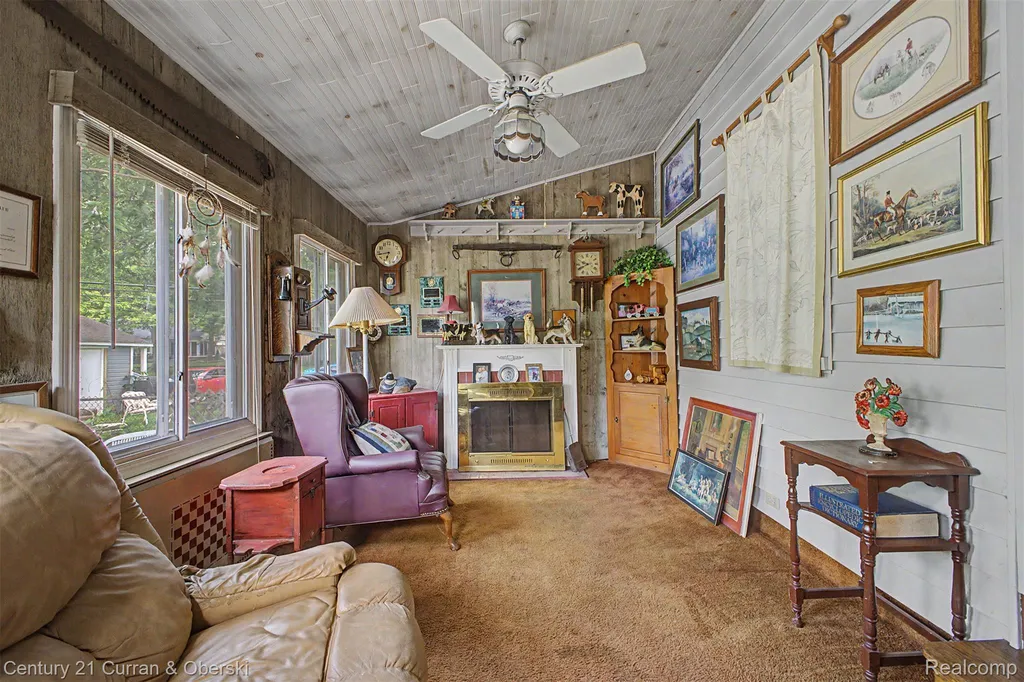 15979 Norborne Redford Charter Township MI 48239