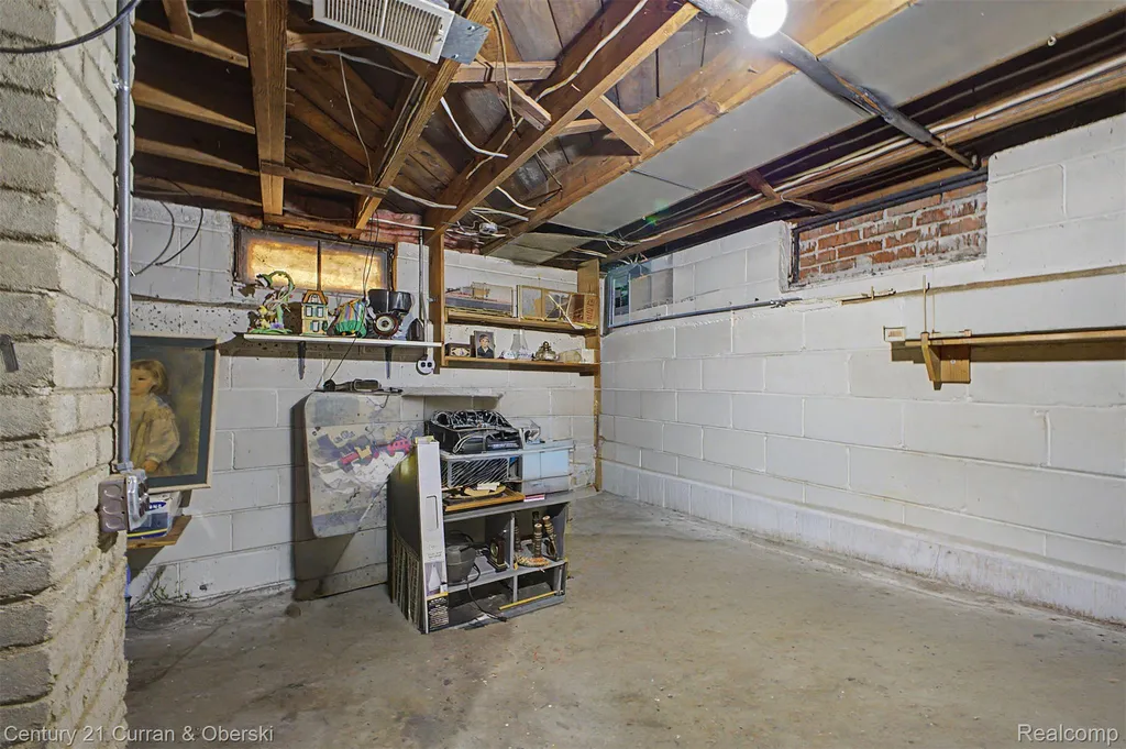 15979 Norborne Redford Charter Township MI 48239