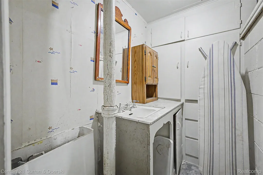 15979 Norborne Redford Charter Township MI 48239