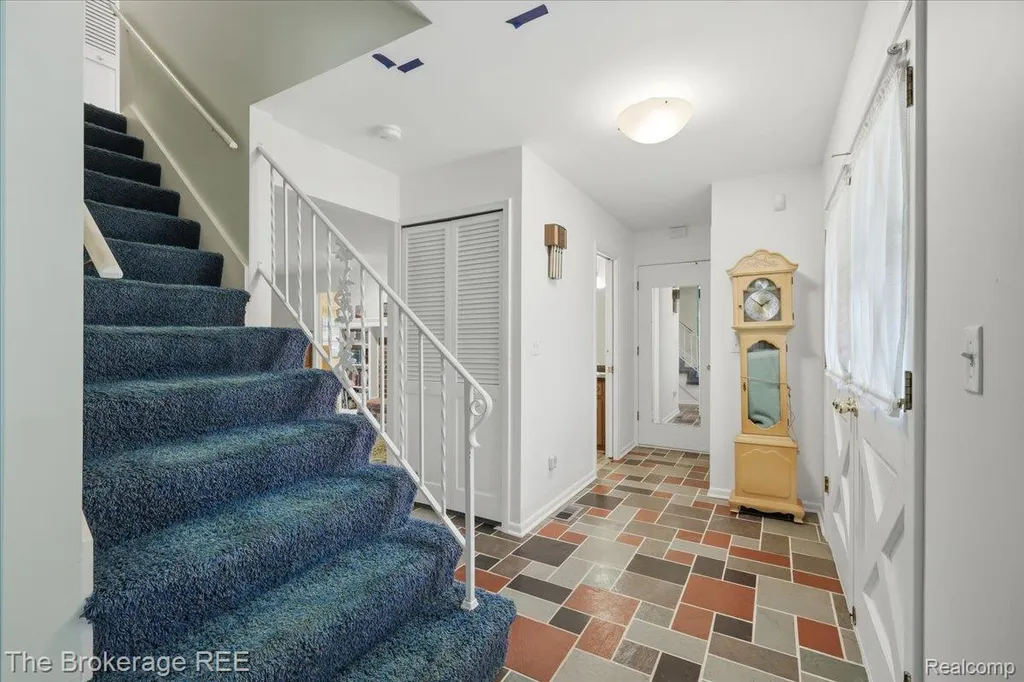 4375 Esta Drive Genesee Charter Township MI 48506