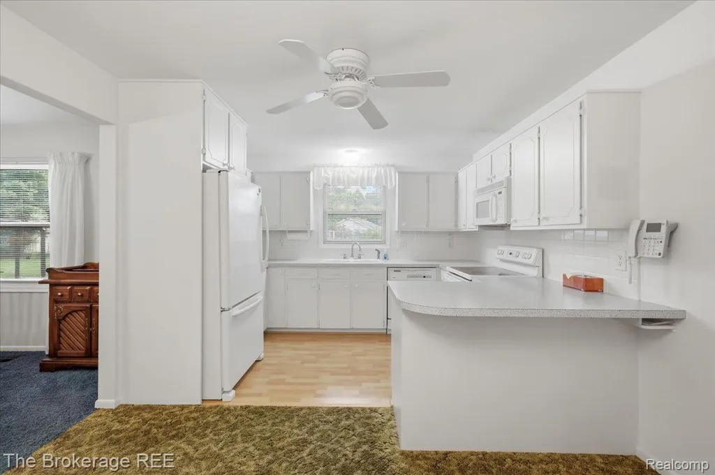 4375 Esta Drive Genesee Charter Township MI 48506