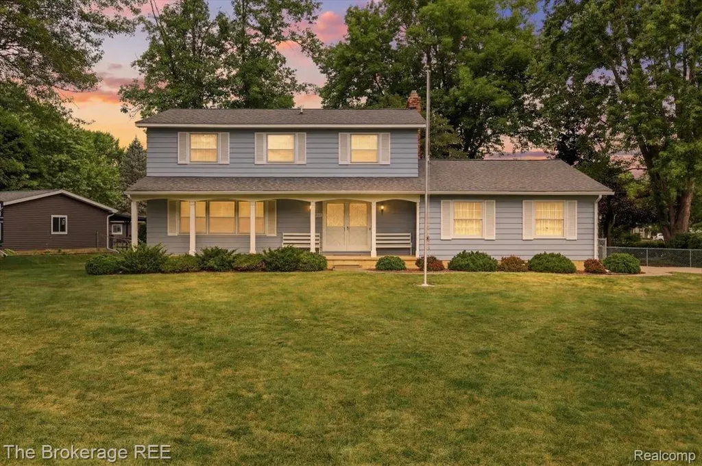 4375 Esta Drive Genesee Charter Township MI 48506