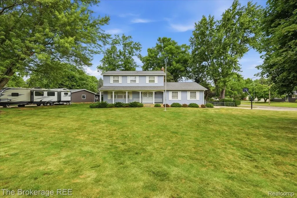 4375 Esta Drive Genesee Charter Township MI 48506