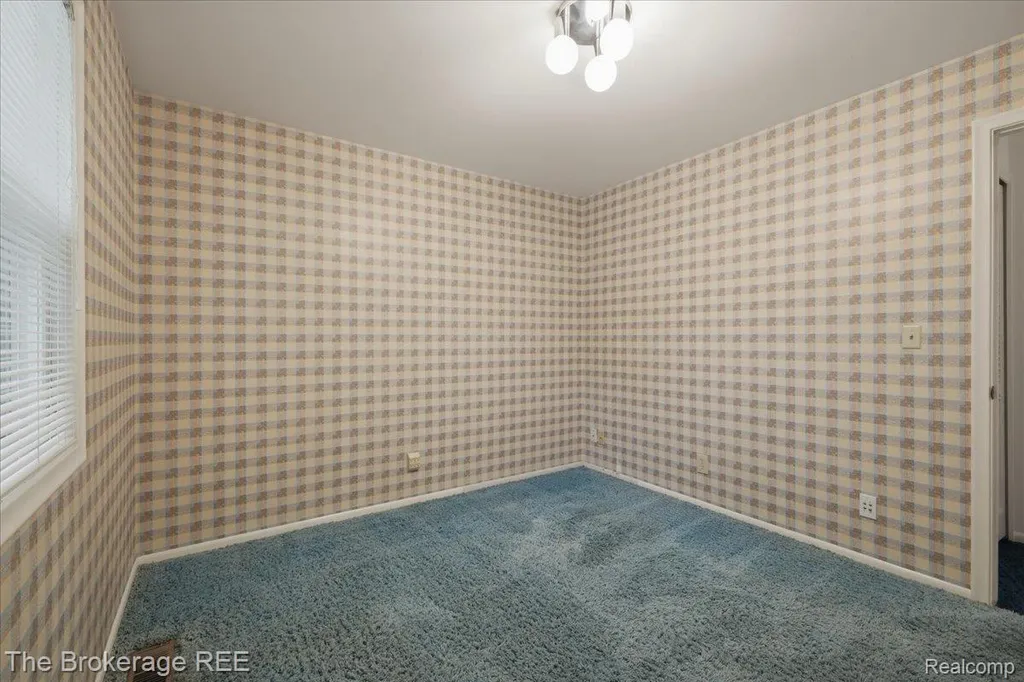4375 Esta Drive Genesee Charter Township MI 48506