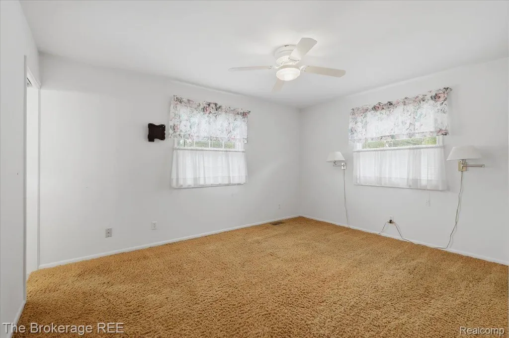 4375 Esta Drive Genesee Charter Township MI 48506