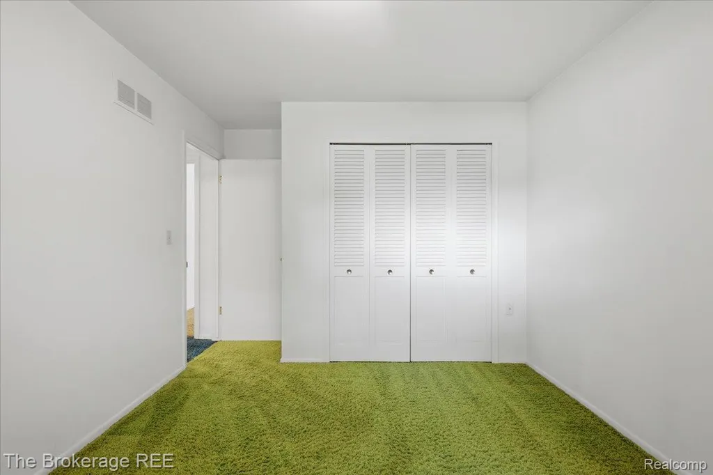 4375 Esta Drive Genesee Charter Township MI 48506