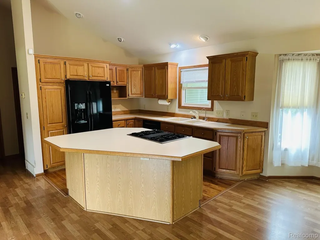 2303 Blue Heron Court Fenton City MI 48430