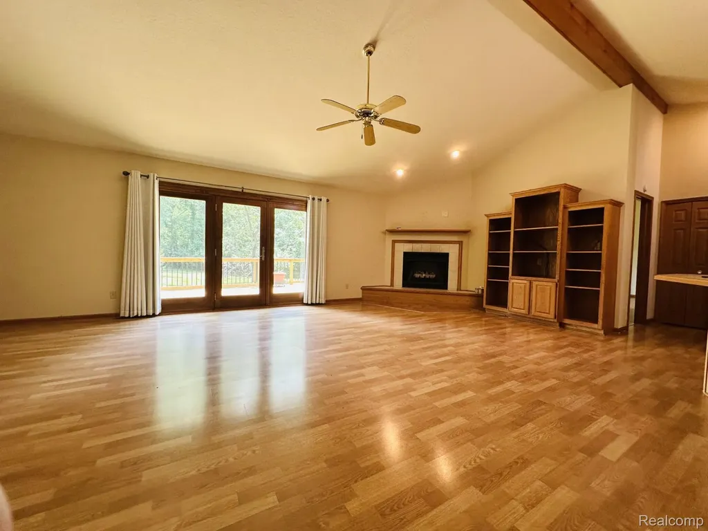 2303 Blue Heron Court Fenton City MI 48430