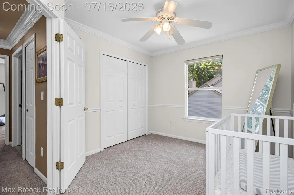 2322 Sandlewood Drive White Lake Charter Township MI 48383
