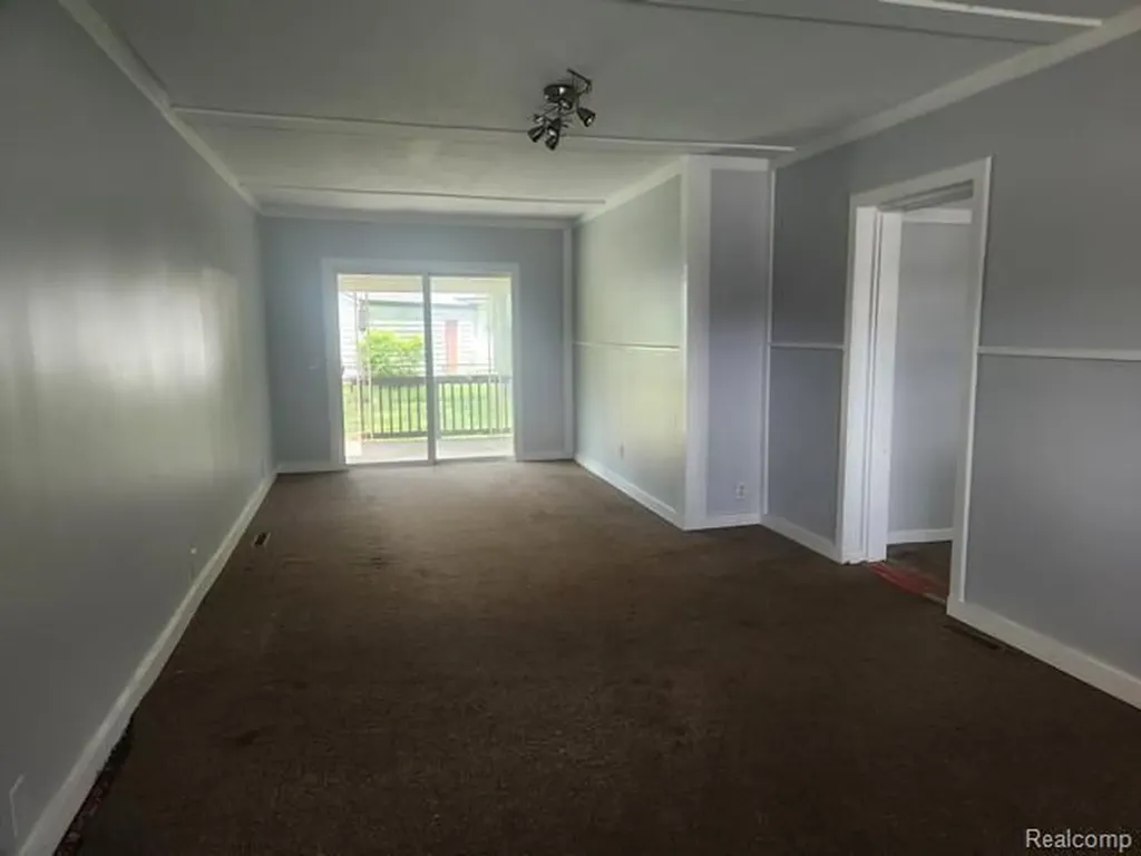3302 Newton Road Commerce Charter Township MI 48382